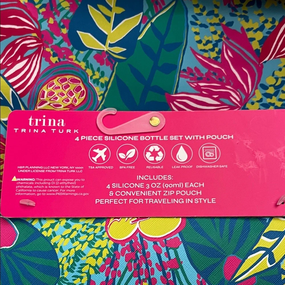 NWT Trina Turk Multicolor Packing Cube Set 2 Pieces and air travel 6 pieces - Picture 8 of 8